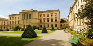 Università a Ginevra